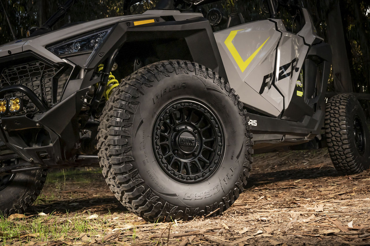 2022 Polaris RZR - KMC UTV IMPACT UTV BEADLOCK - Black | Wheel Pros